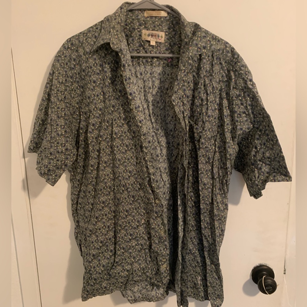Patterned button down short sleeve